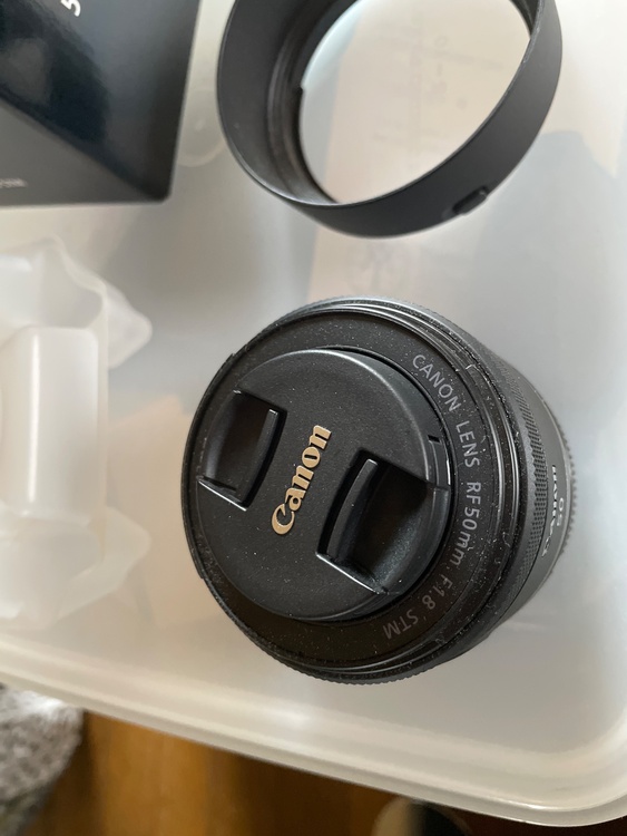 RF50mＦ1.8STM（カメラ）の商品画像 - 査定依頼日：2026年6月26日 - 最高査定価格：15,000円