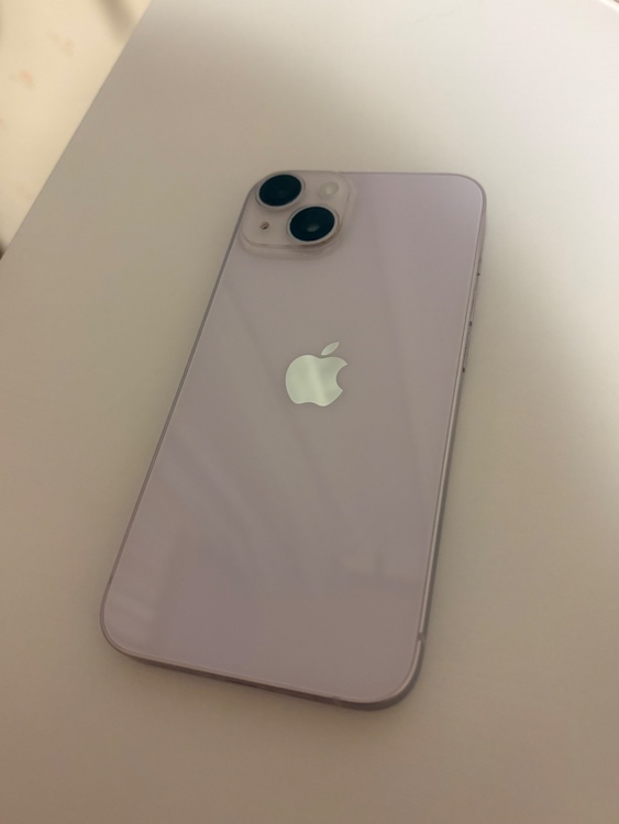 iPhone 14 256GB SIMフリー（スマホ）の商品画像 - 査定依頼日：2026年4月19日 - 最高査定価格：52,000円