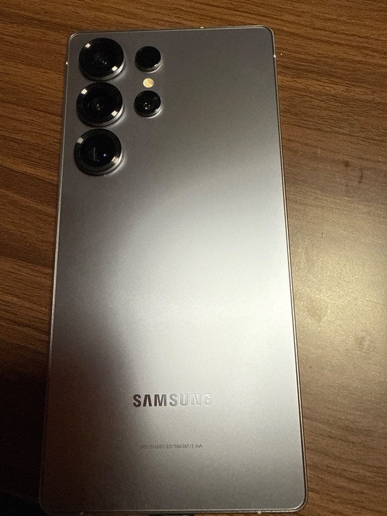Galaxy Galaxy S25 シリーズ docomo（スマホ）の商品画像 - 査定依頼日：2026年9月27日 - 最高査定価格：93,000円