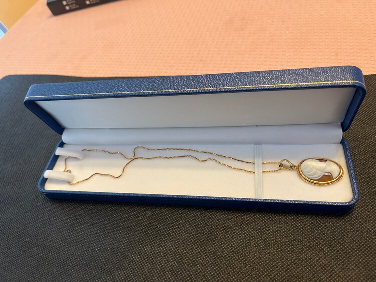 カメオネックレス　K18刻印（金・貴金属）の商品画像 - 査定依頼日：2025年5月6日 - 最高査定価格：60,000円