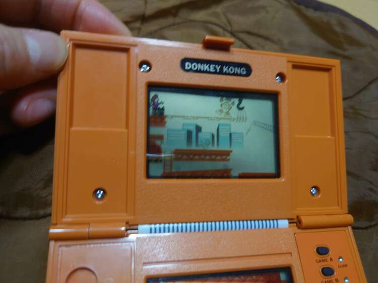 ゲームウォッチ任天堂マルチスクリーンDK-52（ゲーム機本体・ゲームソフト）の商品画像 - 査定依頼日：2025年4月2日 - 最高査定価格：10,000円