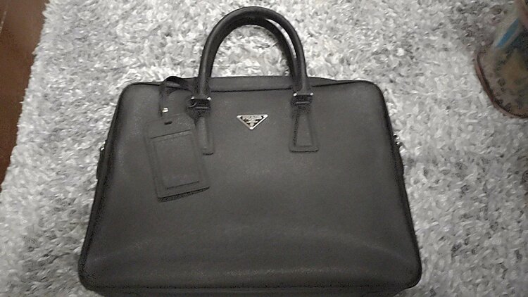 プラダ  （ブランドバッグ）の商品画像 - 査定依頼日：2026年2月15日 - 最高査定価格：70,000円