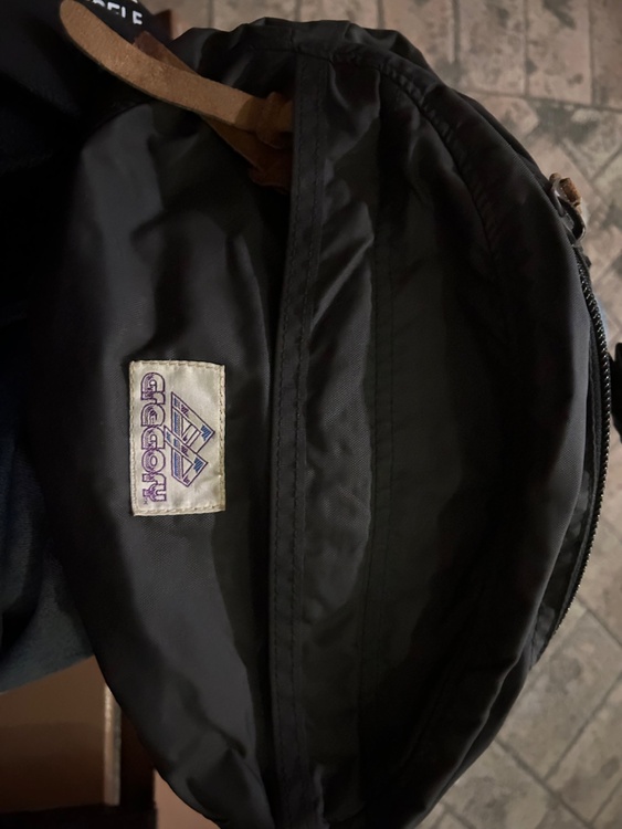 その他 その他 （ブランドバッグ）の商品画像 - 査定依頼日：2026年2月10日 - 最高査定価格：100,000円