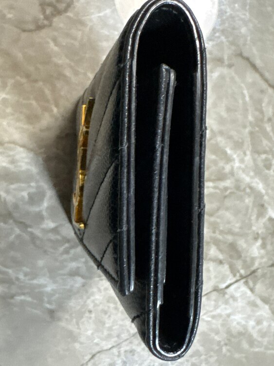 レザーキーケース　モノグラム（ブランド財布・小物）の商品画像 - 査定依頼日：2025年4月2日 - 最高査定価格：10,000円