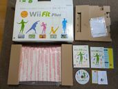 wii Fit plus（ゲーム機本体・ゲームソフト）の商品画像 - 査定依頼日：2025年8月25日 - 最高査定価格：10円