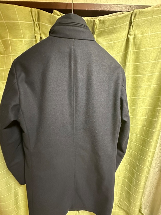 H20911C00013（古着・ファッション）の商品画像 - 査定依頼日：2025年11月18日 - 最高査定価格：26,000円