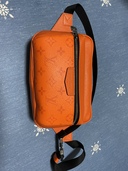 タイガ　バムバッグ　アウトドア（ブランドバッグ）の商品画像 - 査定依頼日：2020年9月30日 - 最高査定価格：110,000円