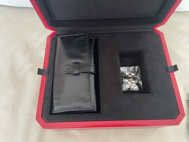 カルティエ その他 ロードスターくろ（高級時計）の商品画像 - 査定依頼日：2025年3月22日 - 最高査定価格：630,000円