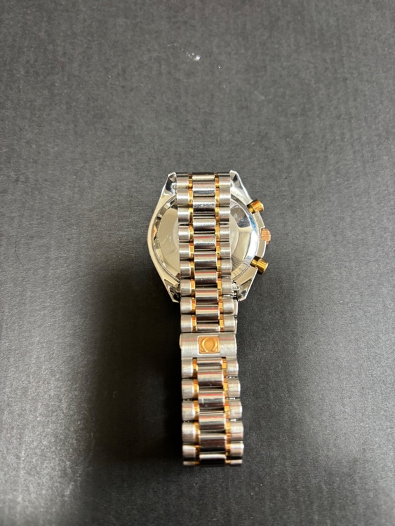 オメガ スピードマスター 3316500（高級時計）の商品画像 - 査定依頼日：2026年4月18日 - 最高査定価格：370,000円