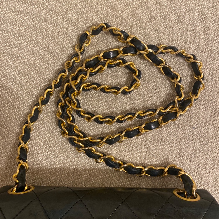 シャネル マトラッセ （ブランドバッグ）の商品画像 - 査定依頼日：2025年9月30日 - 最高査定価格：400,000円