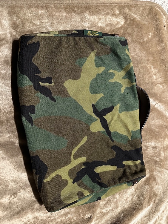 エルベシャプリエ　ブリーフケース（ブランドバッグ）の商品画像 - 査定依頼日：2026年2月28日 - 最高査定価格：100,000円