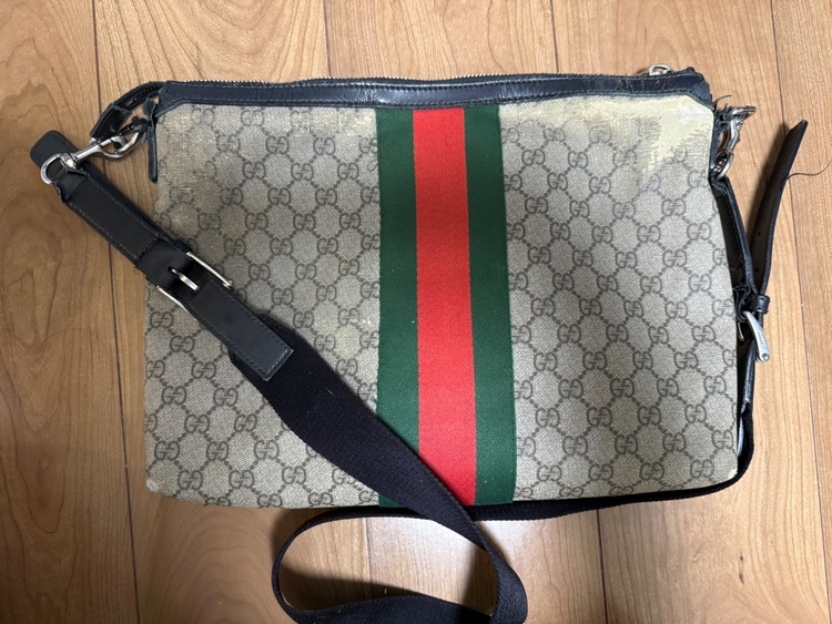 グッチ  （ブランドバッグ）の商品画像 - 査定依頼日：2026年1月29日 - 最高査定価格：12,000円