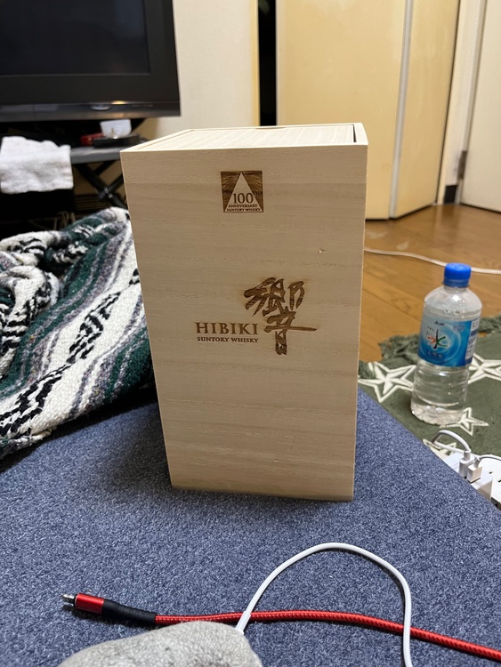 サントリー響 100th anniversary（お酒）の商品画像 - 査定依頼日：2026年10月17日 - 最高査定価格：100,000円