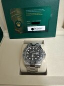 GMTマスター　黒灰ベゼル　オイスターブレス（高級時計）の商品画像 - 査定依頼日：2025年5月30日 - 最高査定価格：2,550,000円