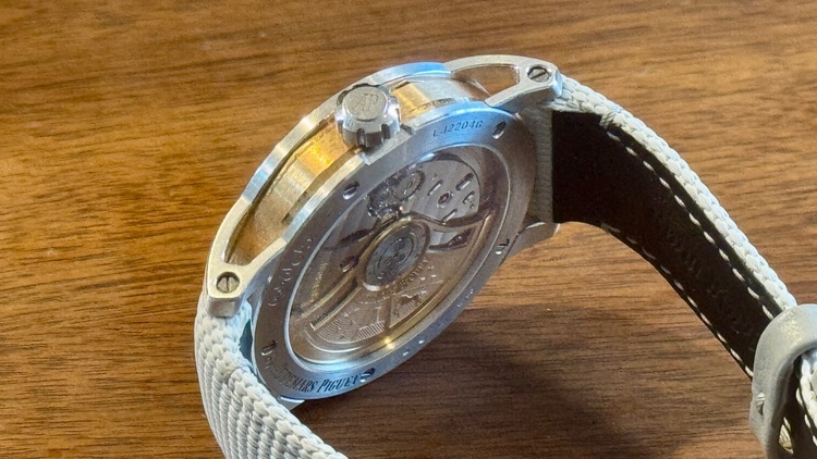 オーデマピゲ その他 CODE11.59 15210CR.OO.A009CR.01 WG （高級時計）の商品画像 - 査定依頼日：2025年8月24日 - 最高査定価格：2,150,000円