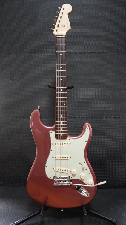 カスタムショップ　ストラトキャスター（ピアノ・楽器・PA機材）の商品画像 - 査定依頼日：2026年3月28日 - 最高査定価格：310,000円