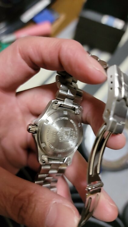 タグホイヤー その他 WK1312　2000しり（高級時計）の商品画像 - 査定依頼日：2026年1月25日 - 最高査定価格：42,000円