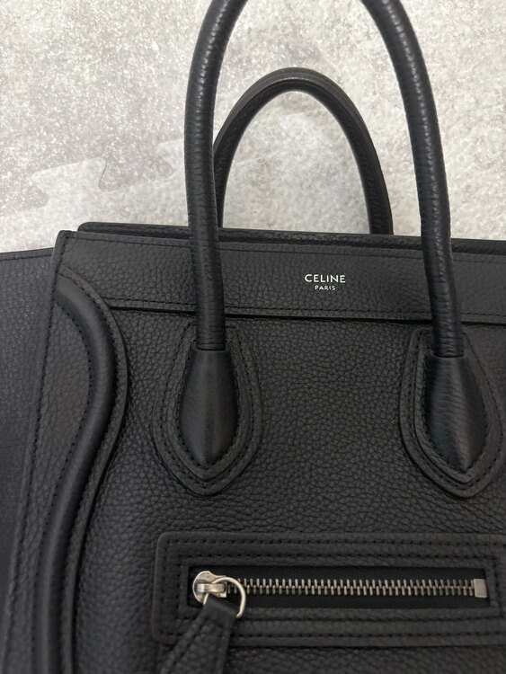 セリーヌ  （ブランドバッグ）の商品画像 - 査定依頼日：2025年3月23日 - 最高査定価格：150,000円