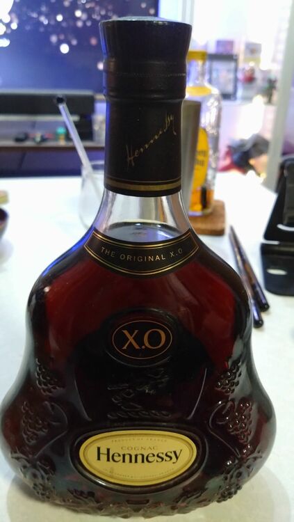ヘネシーXO　未開封です（お酒）の商品画像 - 査定依頼日：2025年8月26日 - 最高査定価格：14,000円