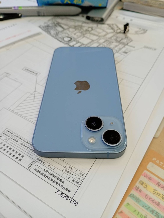 iPhone iPhone 14 256GB SIMフリー（スマホ）の商品画像 - 査定依頼日：2026年10月15日 - 最高査定価格：51,000円
