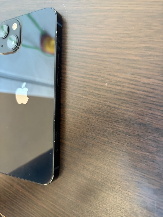 iPhone iPhone 13 128GB au（スマホ）の商品画像 - 査定依頼日：2026年8月6日 - 最高査定価格：34,500円
