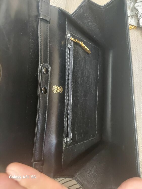 GUCCIショルダーバッグ（ブランドバッグ）の商品画像 - 査定依頼日：2025年6月23日 - 最高査定価格：40,000円