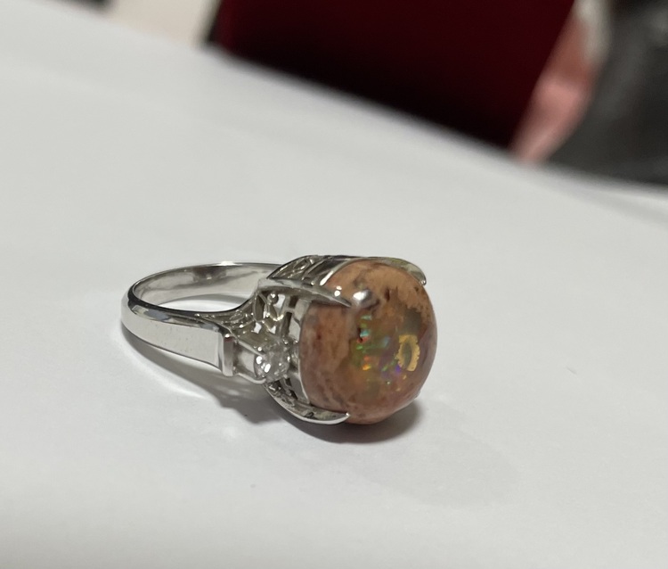 カンテラオパール リング（金・貴金属）の商品画像 - 査定依頼日：2026年1月5日 - 最高査定価格：40,000円