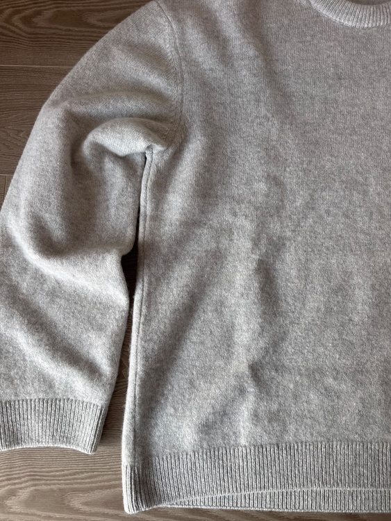 ニット（古着・ファッション）の商品画像 - 査定依頼日：2026年3月13日 - 最高査定価格：10,000円