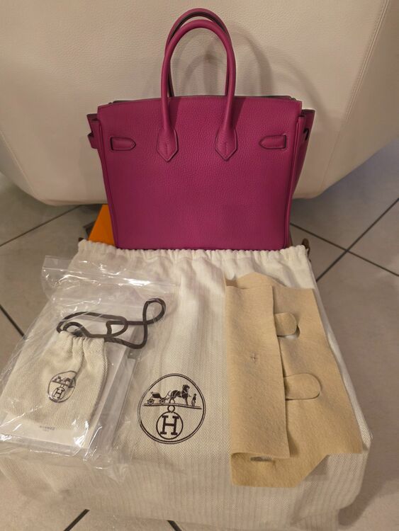 バーキンドゴ25シルバー金具、ピンク（ブランドバッグ）の商品画像 - 査定依頼日：2025年9月26日 - 最高査定価格：2,200,000円