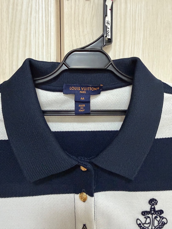 ルイ・ヴィトン ストライプ クロップド ポロトップ（古着・ファッション）の商品画像 - 査定依頼日：2026年9月22日 - 最高査定価格：20,000円