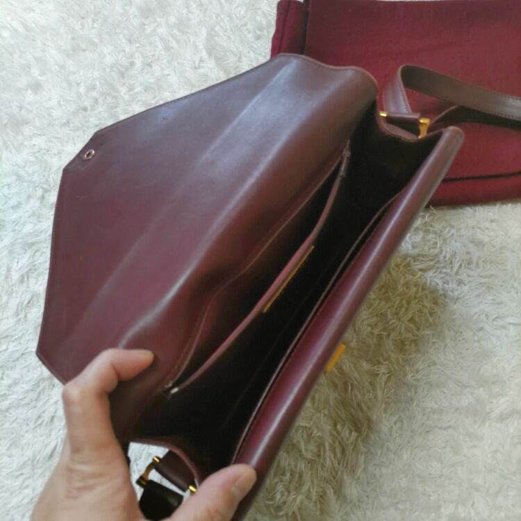 カルティエ ショルダーバック（ブランドバッグ）の商品画像 - 査定依頼日：2025年6月22日 - 最高査定価格：10,000円