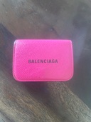 バレンシアガ  （ブランドバッグ）の商品画像 - 査定依頼日：2025年9月8日 - 最高査定価格：9,000円