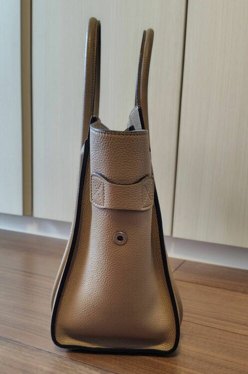 セリーヌ　ラゲージ　（ブランドバッグ）の商品画像 - 査定依頼日：2025年8月29日 - 最高査定価格：130,000円