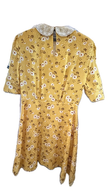 ミュウミュウ  （ブランドバッグ）の商品画像 - 査定依頼日：2025年6月16日 - 最高査定価格：25,000円