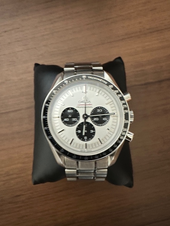 オメガ東京2020スピードマスター（高級時計）の商品画像 - 査定依頼日：2025年12月31日 - 最高査定価格：1,250,000円