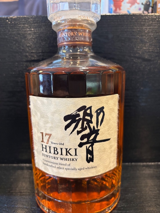 ウイスキー サントリー響 （お酒）の商品画像 - 査定依頼日：2026年3月15日 - 最高査定価格：46,000円