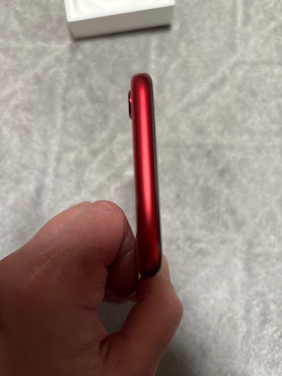 iPhoneSE 第二世代（スマホ）の商品画像 - 査定依頼日：2026年3月6日 - 最高査定価格：13,000円