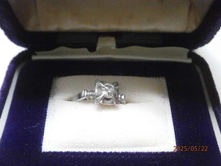 ｐｍ。0.28。3ｇ（宝石）の商品画像 - 査定依頼日：2025年5月22日 - 最高査定価格：25,000円