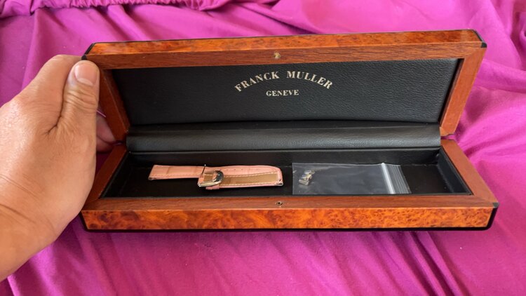 トノーカーベックス（高級時計）の商品画像 - 査定依頼日：2025年3月28日 - 最高査定価格：200,000円