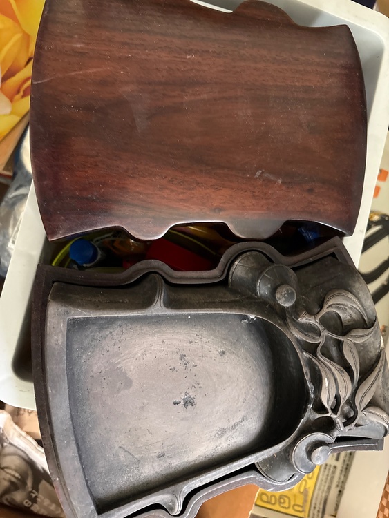 硯（美術品・骨董品）の商品画像 - 査定依頼日：2025年12月8日 - 最高査定価格：2,000円