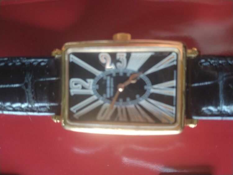 ロジェ・デュブイ その他 （高級時計）の商品画像 - 査定依頼日：2025年10月29日 - 最高査定価格：920,000円