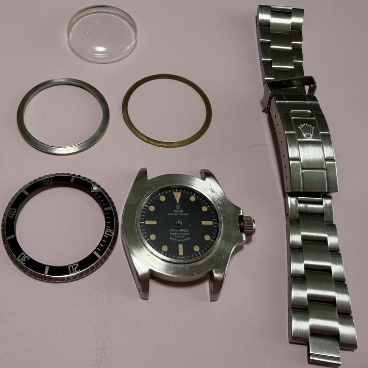 ロレックス サブマリーナー 7016/0（高級時計）の商品画像 - 査定依頼日：2025年10月5日 - 最高査定価格：1,180,000円