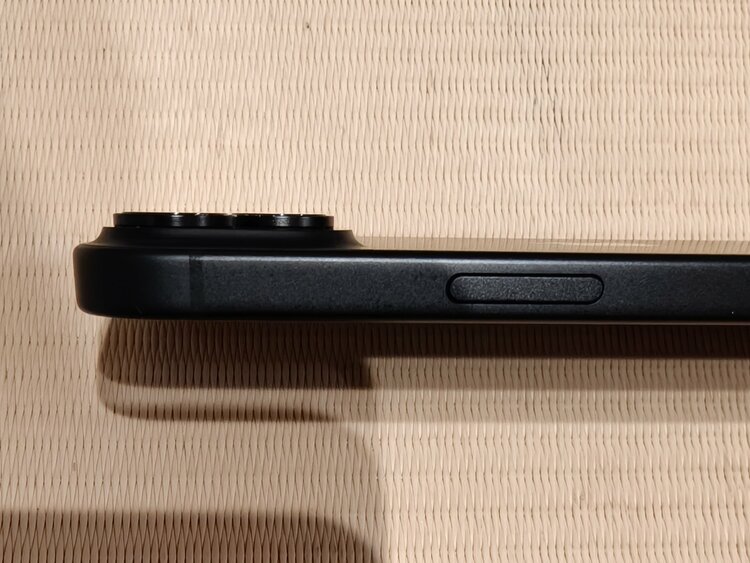 MTMH3J/A iPhone 15 Black 128GB（スマホ）の商品画像 - 査定依頼日：2026年7月12日 - 最高査定価格：57,000円