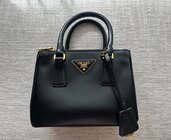 ガレリア　ハンドバッグ（ブランドバッグ）の商品画像 - 査定依頼日：2024年12月13日 - 最高査定価格：150,000円