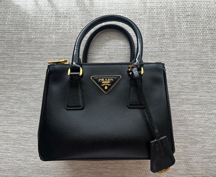 ガレリア　ハンドバッグ（ブランドバッグ）の商品画像 - 査定依頼日：2024年12月13日 - 最高査定価格：150,000円