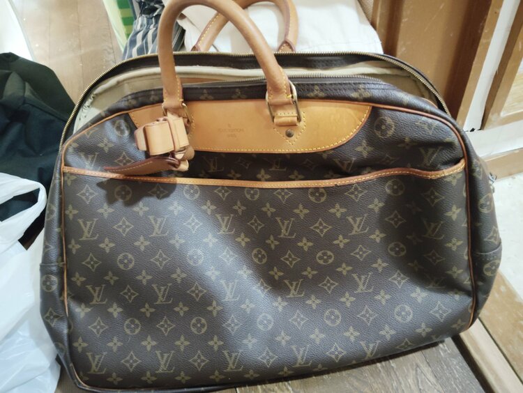 ルイヴィトン モノグラム （ブランドバッグ）の商品画像 - 査定依頼日：2026年4月19日 - 最高査定価格：60,000円