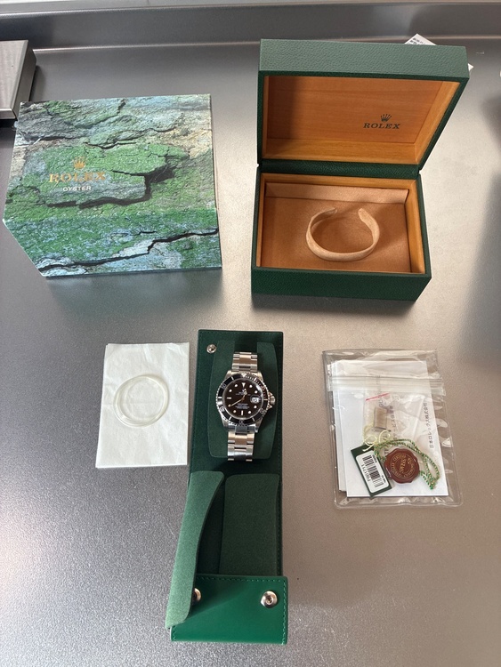 ロレックス サブマリーナー m1661（高級時計）の商品画像 - 査定依頼日：2026年1月11日 - 最高査定価格：1,500,000円