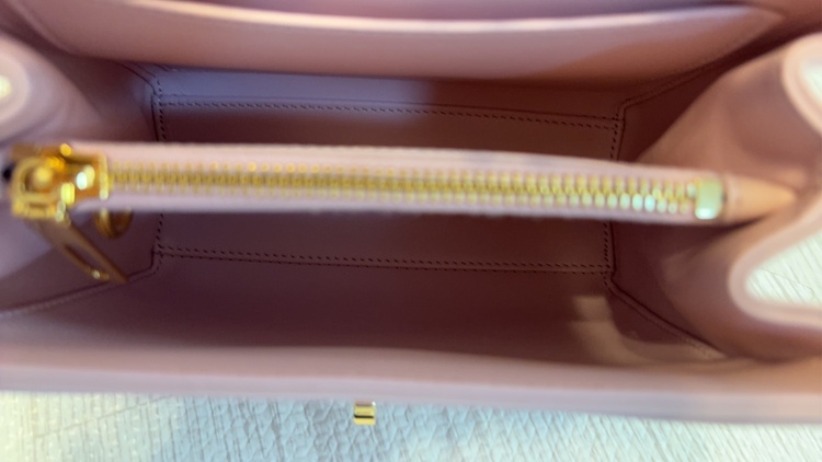 セリーヌ  （ブランドバッグ）の商品画像 - 査定依頼日：2026年1月20日 - 最高査定価格：180,000円