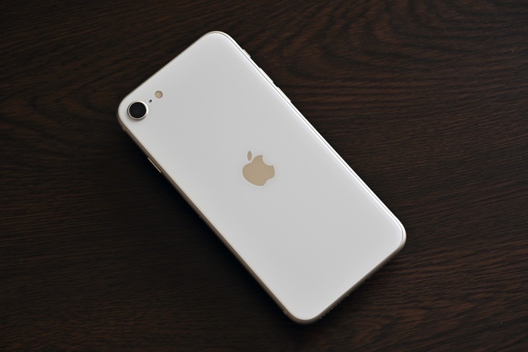 iPhone iPhone SE (第 3 世代) 128GB SIMフリー（スマホ）の商品画像 - 査定依頼日：2026年10月4日 - 最高査定価格：25,500円