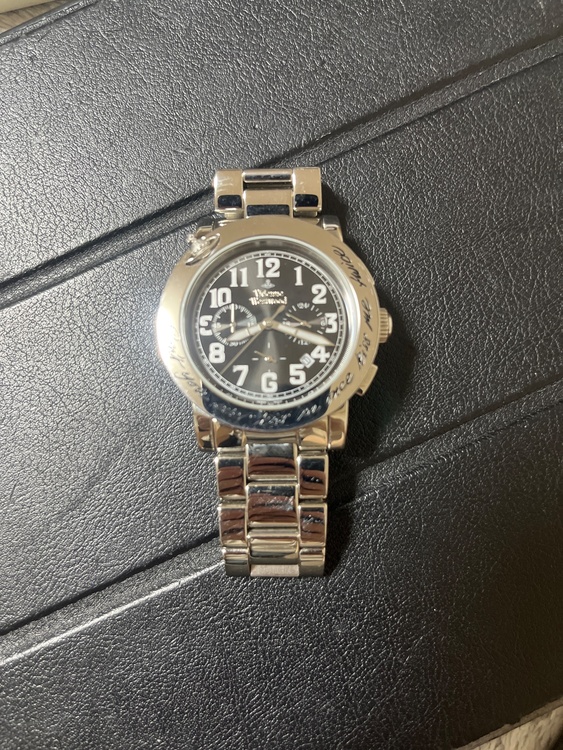 その他 その他 ヴィヴィアン　kiss me onc（高級時計）の商品画像 - 査定依頼日：2026年4月11日 - 最高査定価格：6,000円